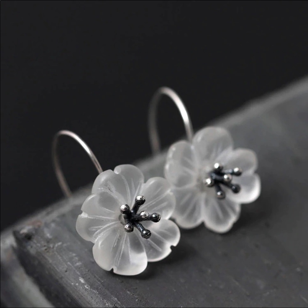 Flower earrings sterling silver &frosted crystal - Picture 8 of 8